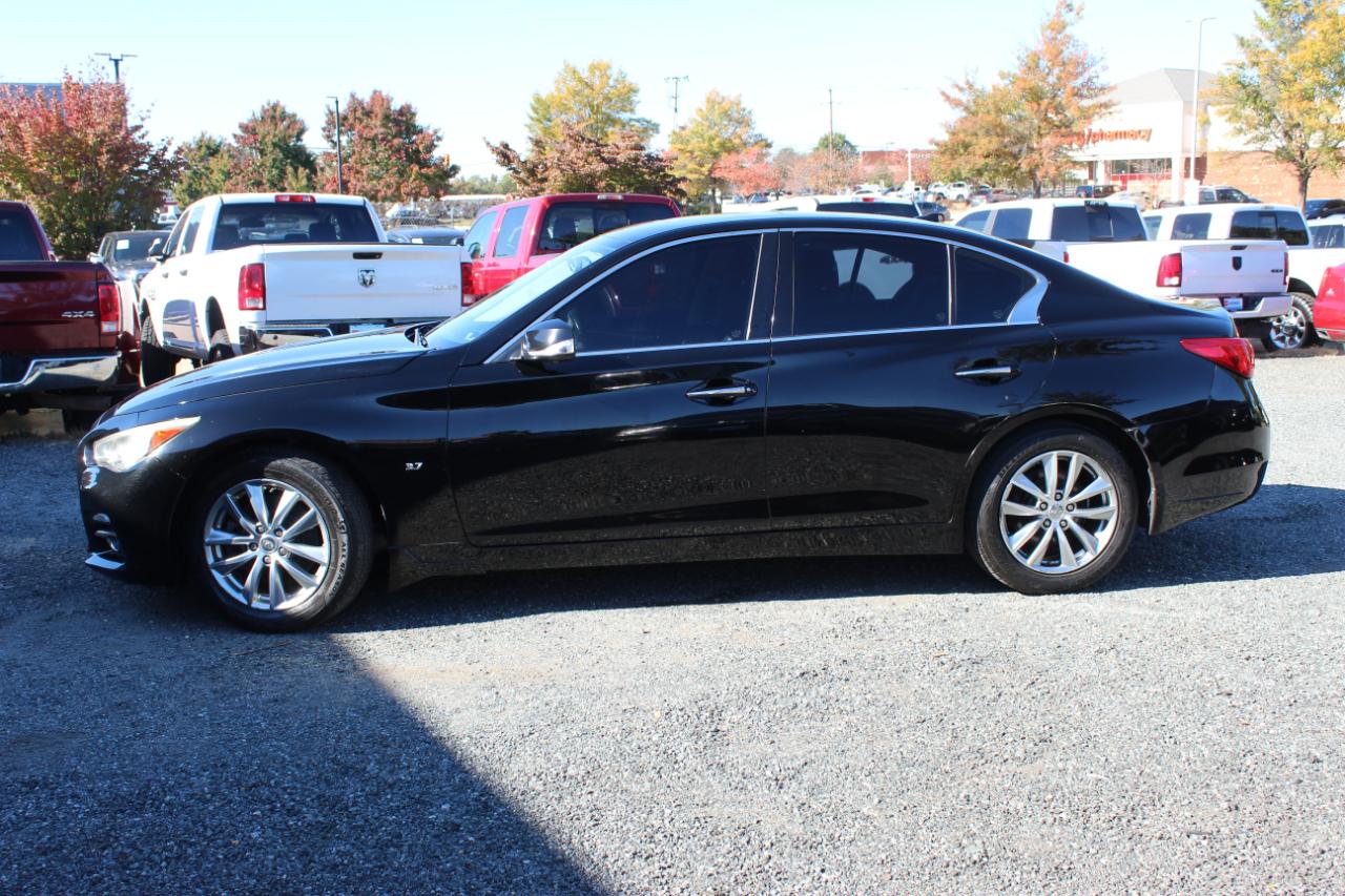 Infiniti Q50 Premium AWD 2014