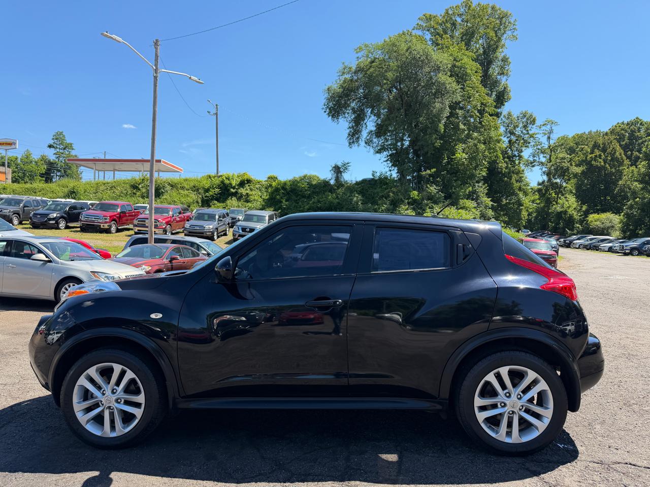 Nissan Juke S AWD 2013