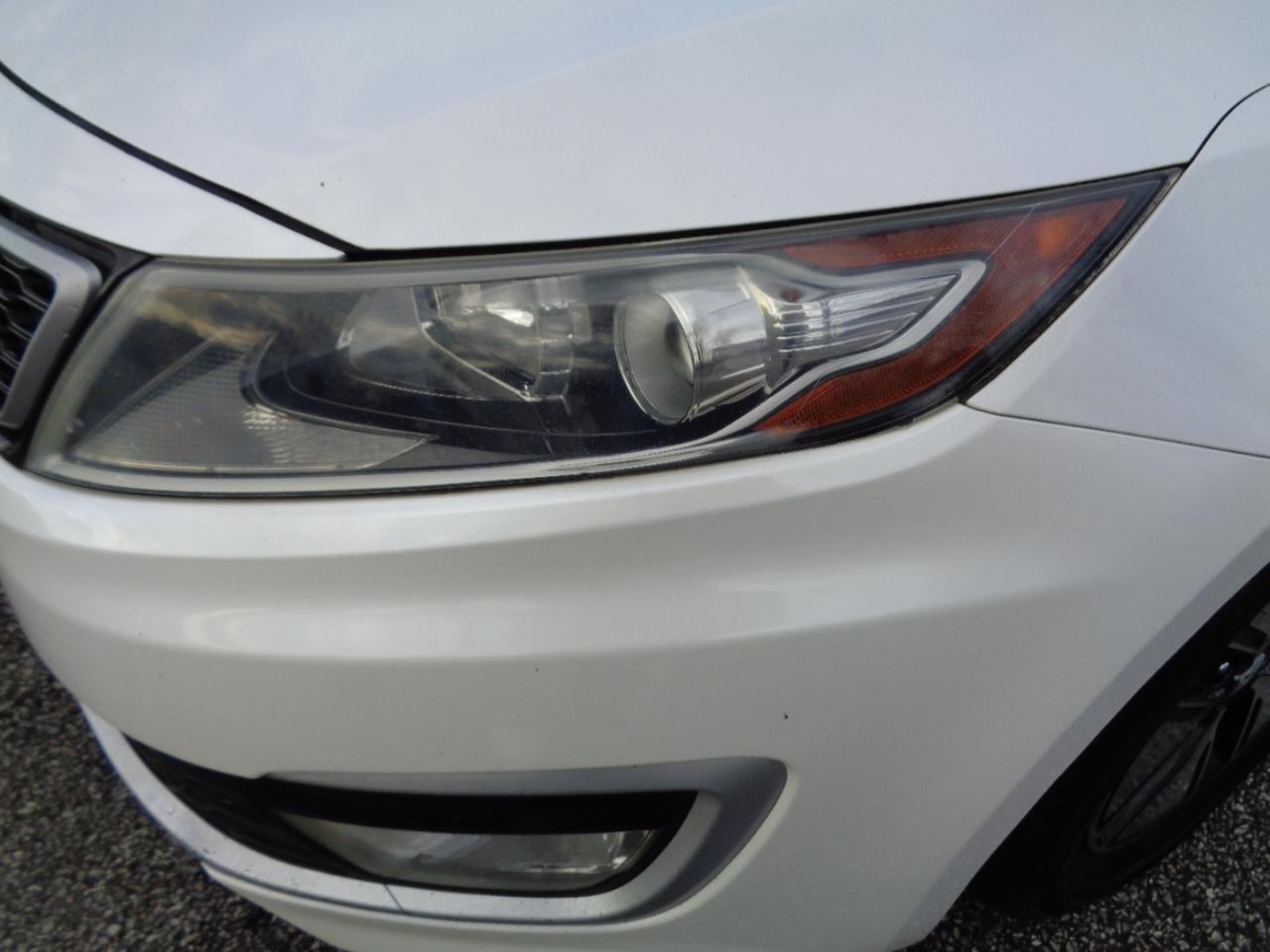 Kia Optima Hybrid Sedan 2012