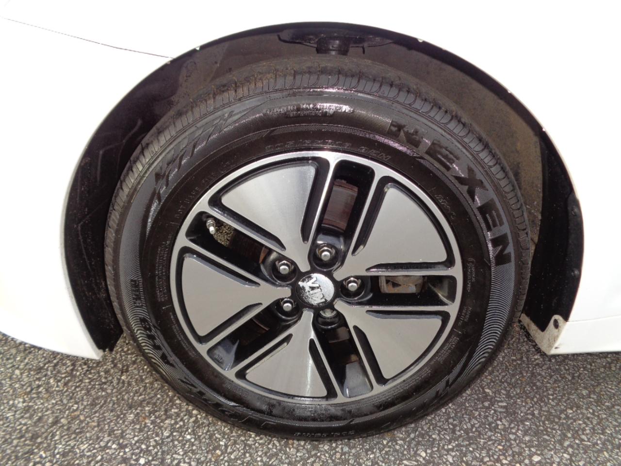 Kia Optima Hybrid Sedan 2012