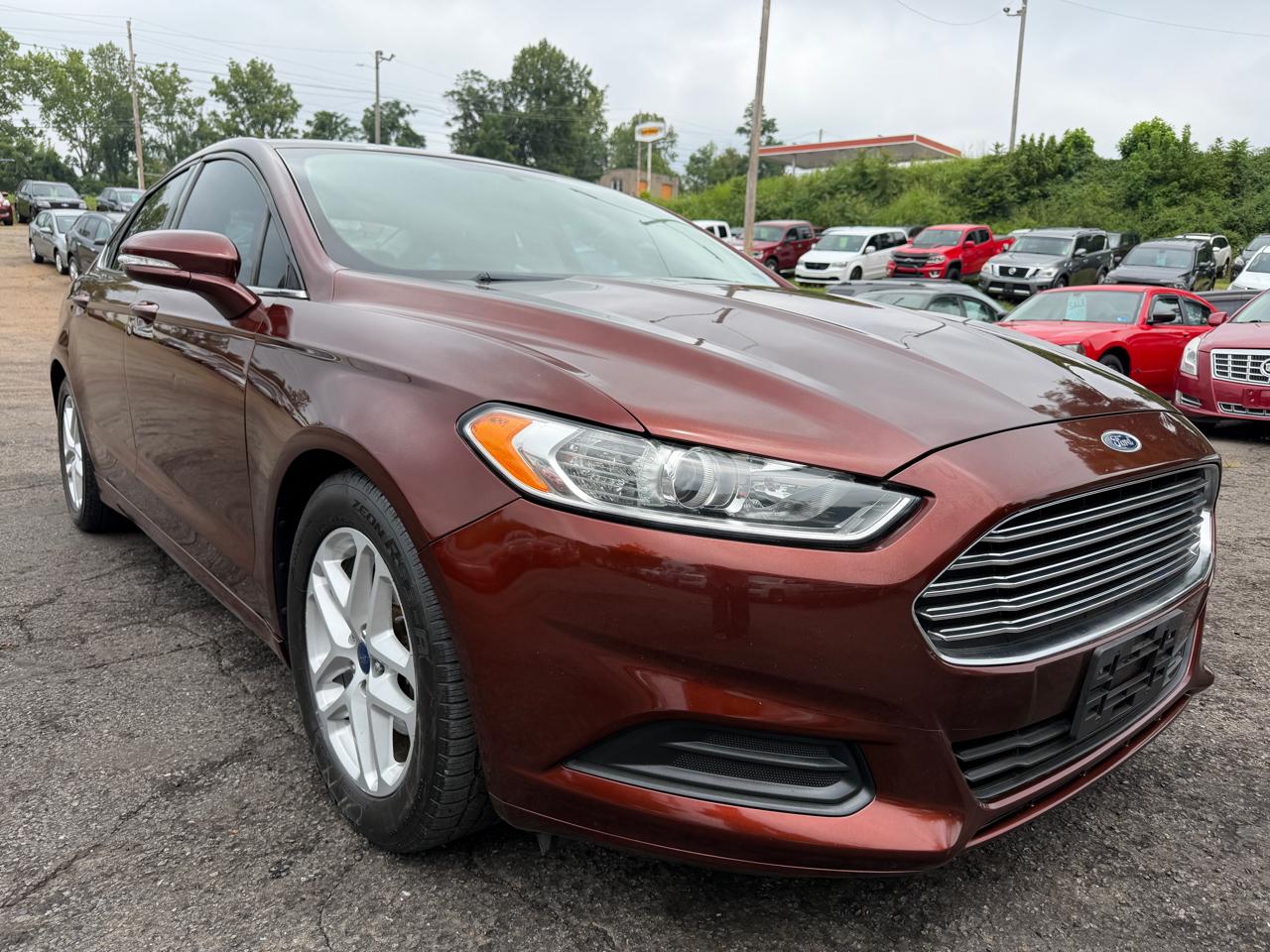 Ford Fusion SE 2015