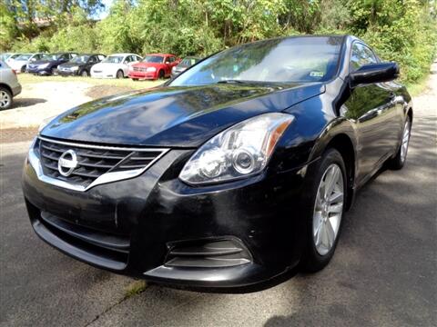 2011 Nissan Altima 2.5 S 6M/T Coupe