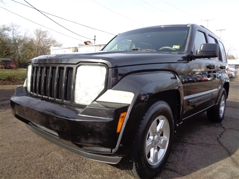 2010 Jeep Liberty Sport 2WD