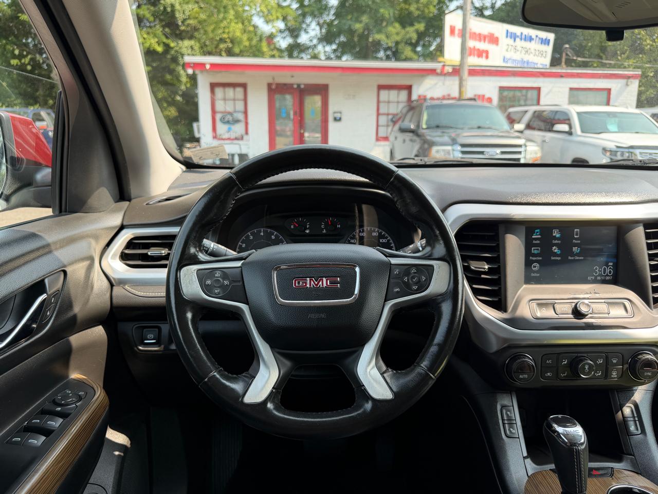 GMC Acadia  2017