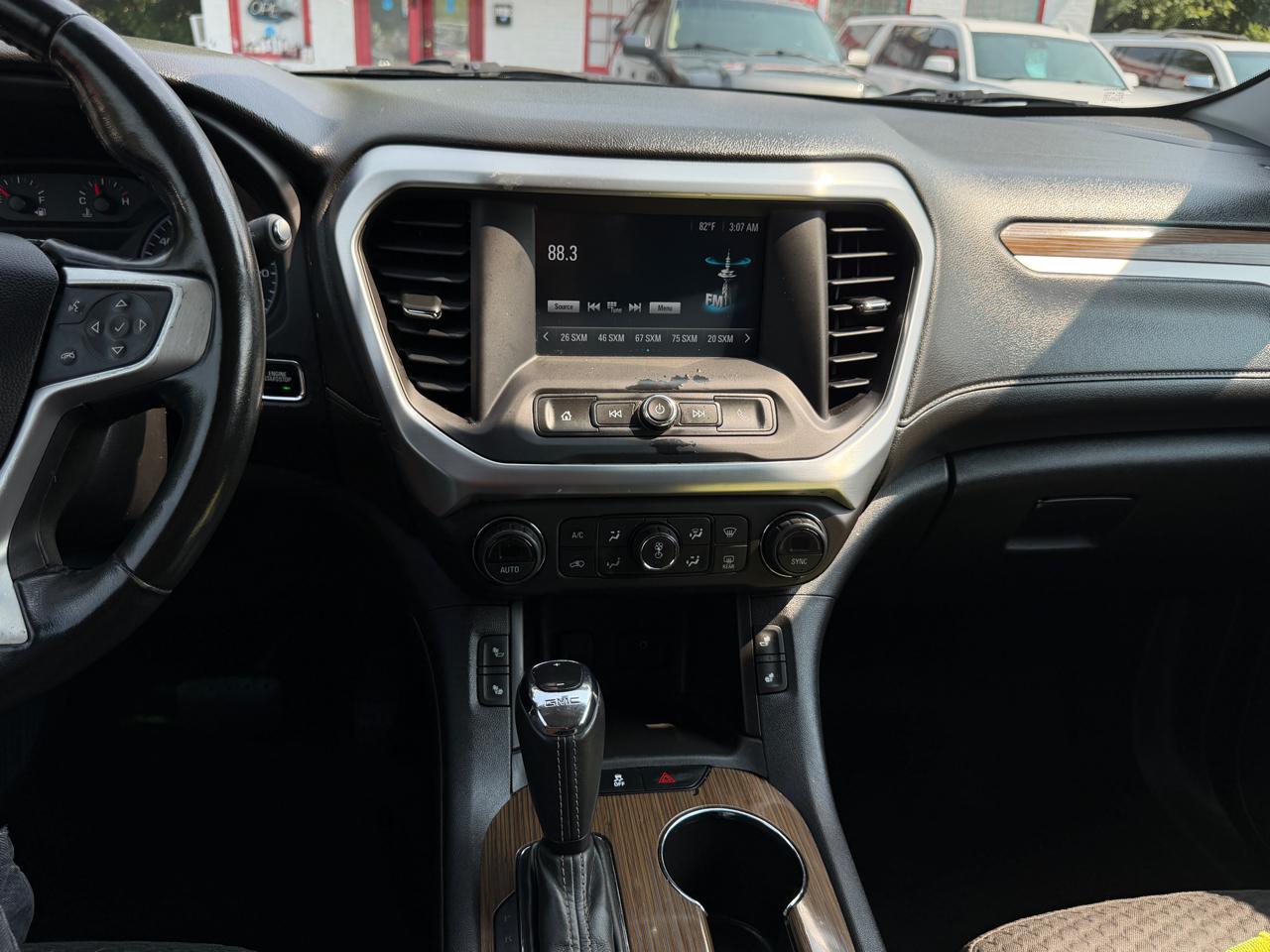 GMC Acadia  2017