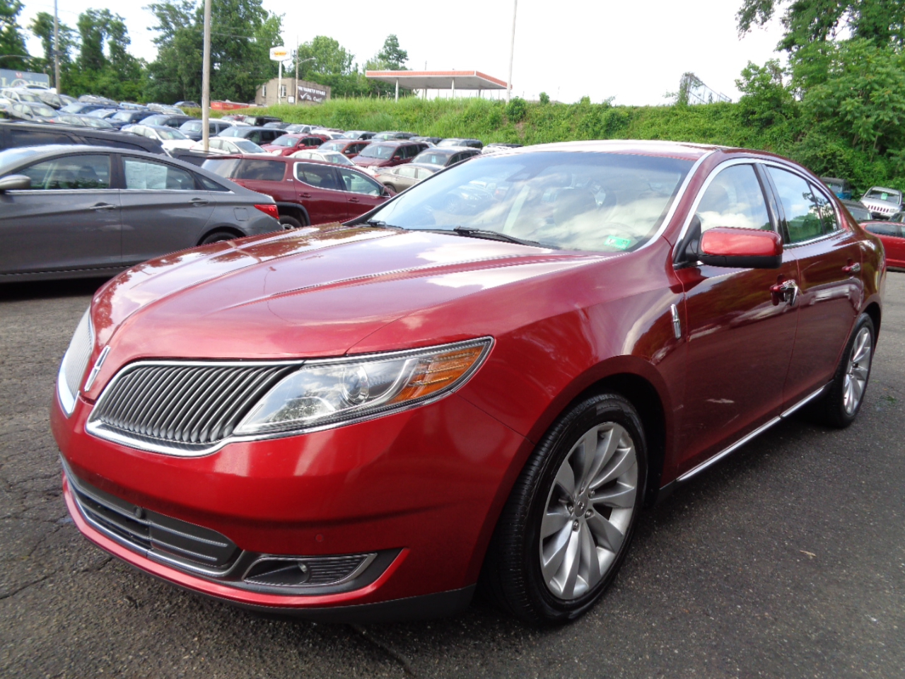 2014 Lincoln MKS Sedan