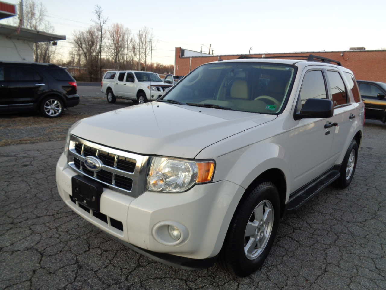 Ford Escape XLT FWD 2012