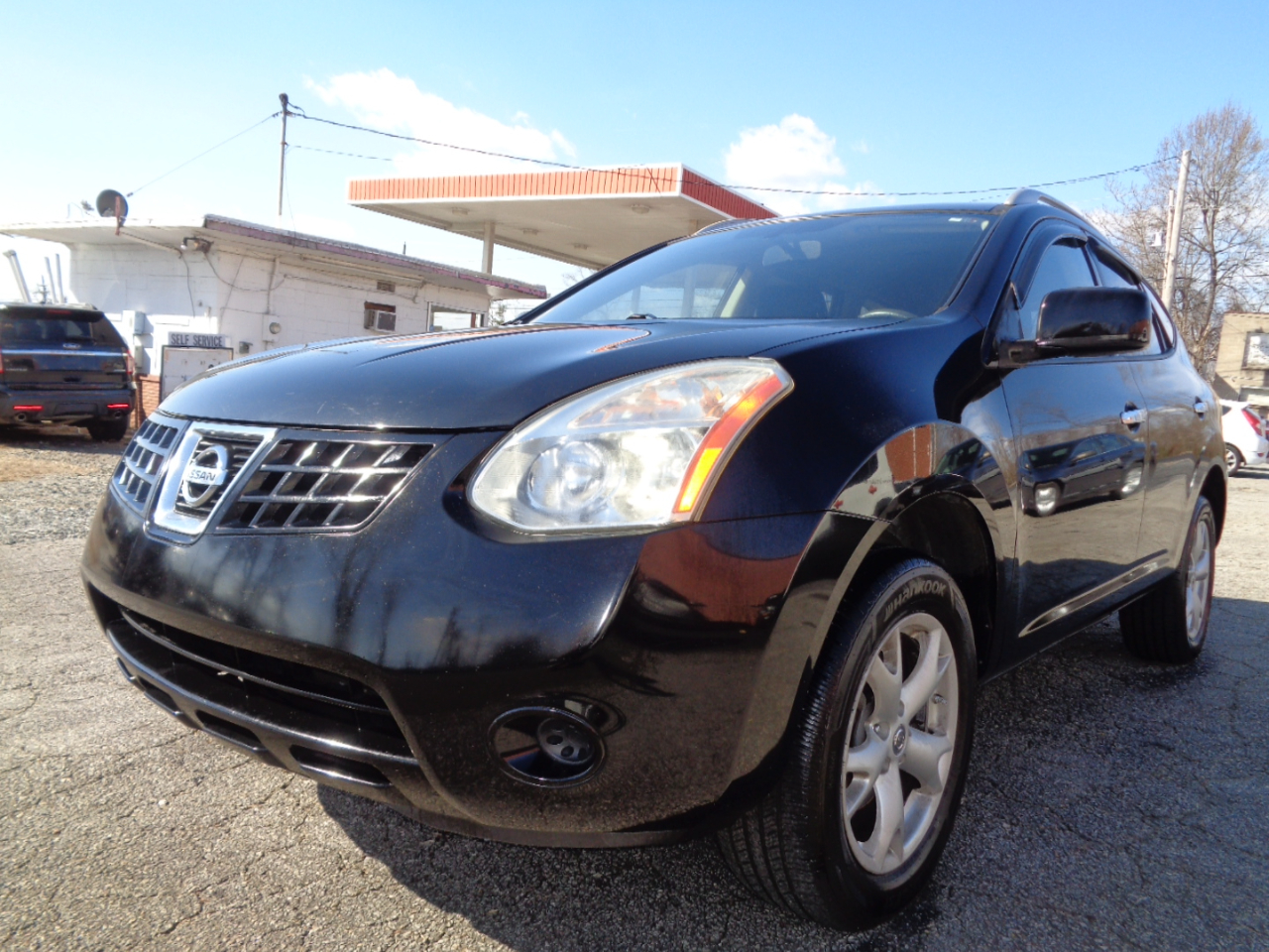 Nissan Rogue SL AWD 2010