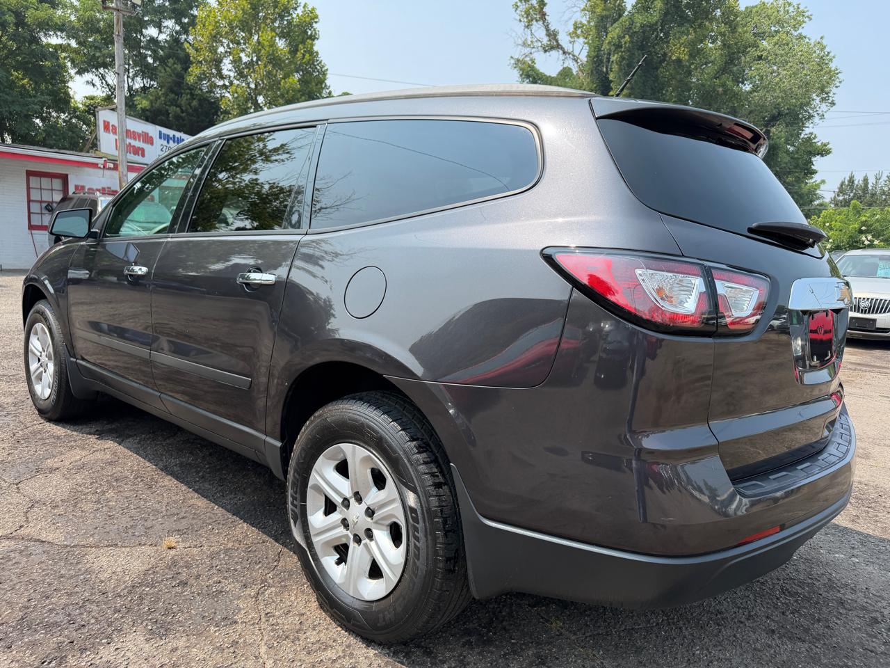 Chevrolet Traverse LS 2015