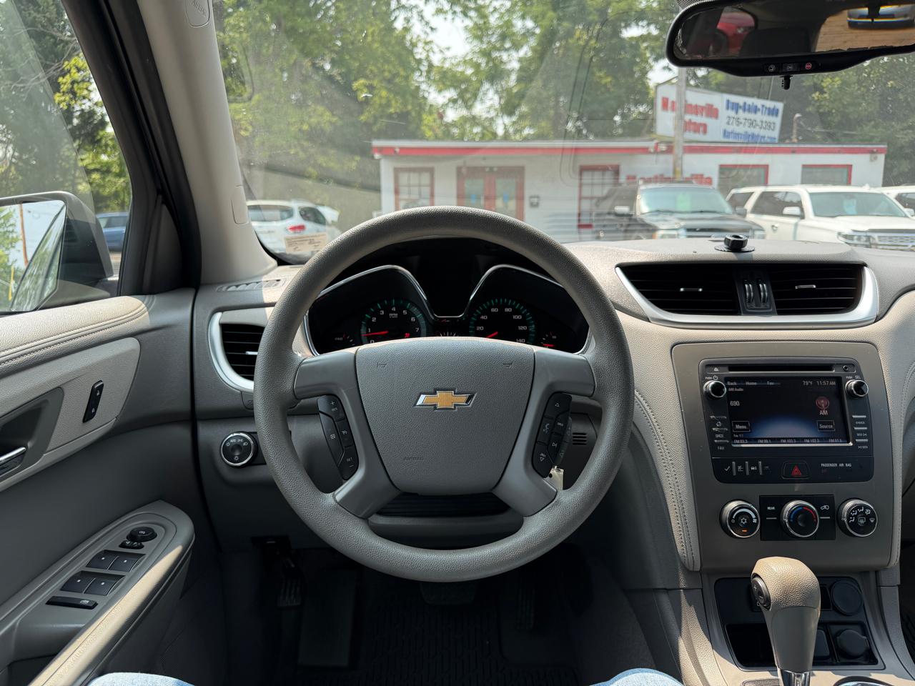 Chevrolet Traverse LS 2015