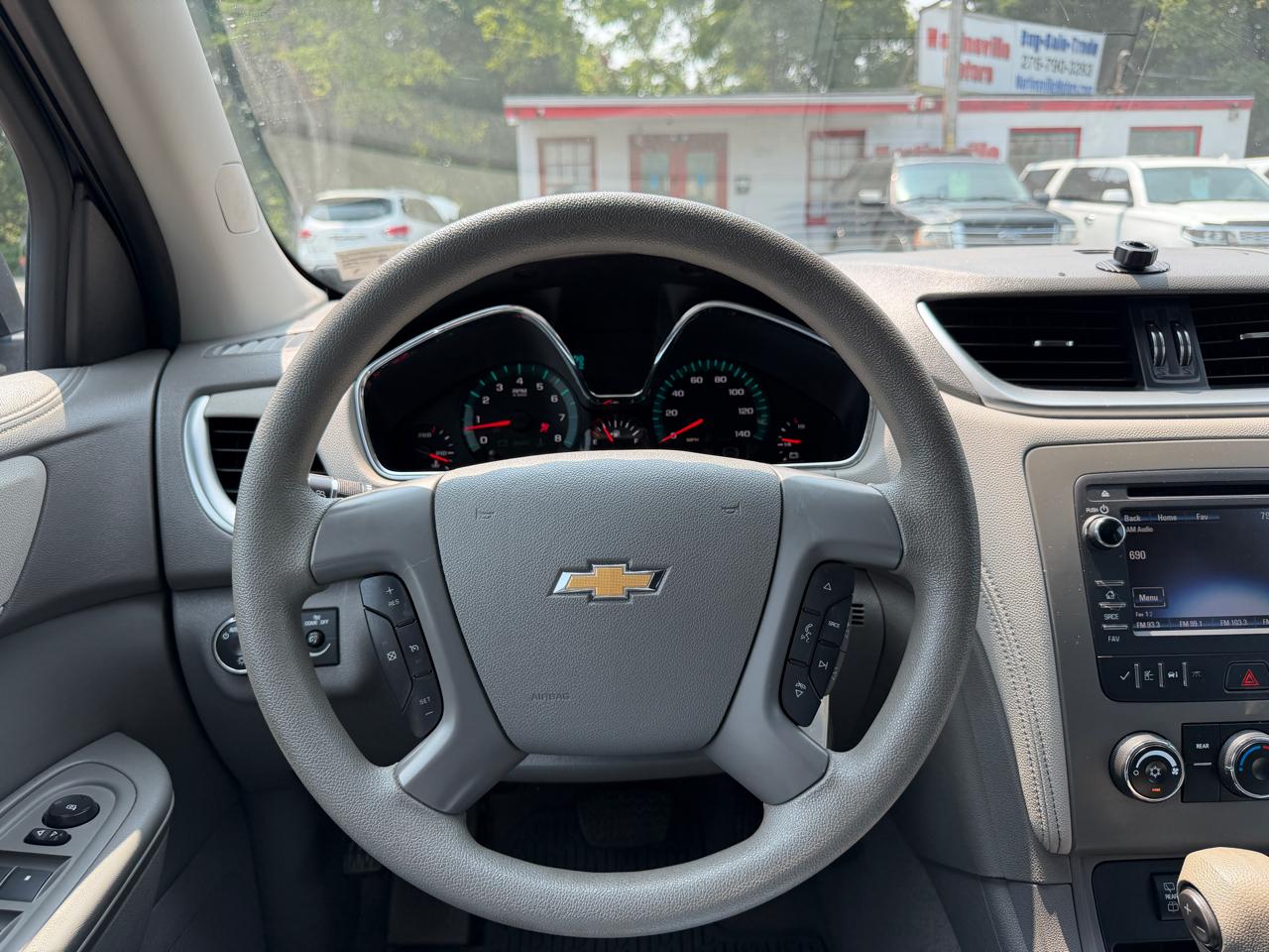 Chevrolet Traverse LS 2015