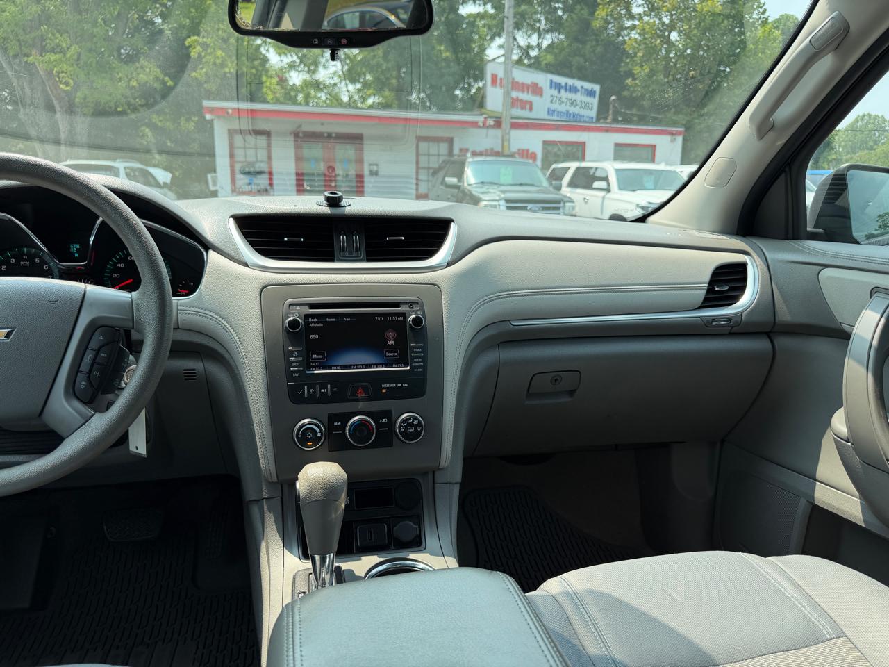 Chevrolet Traverse LS 2015