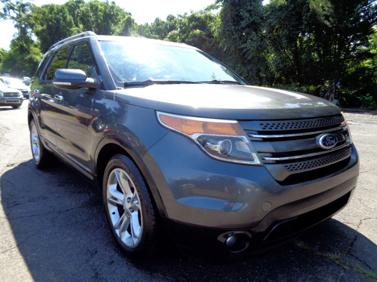2015 Ford Explorer Limited photo 2