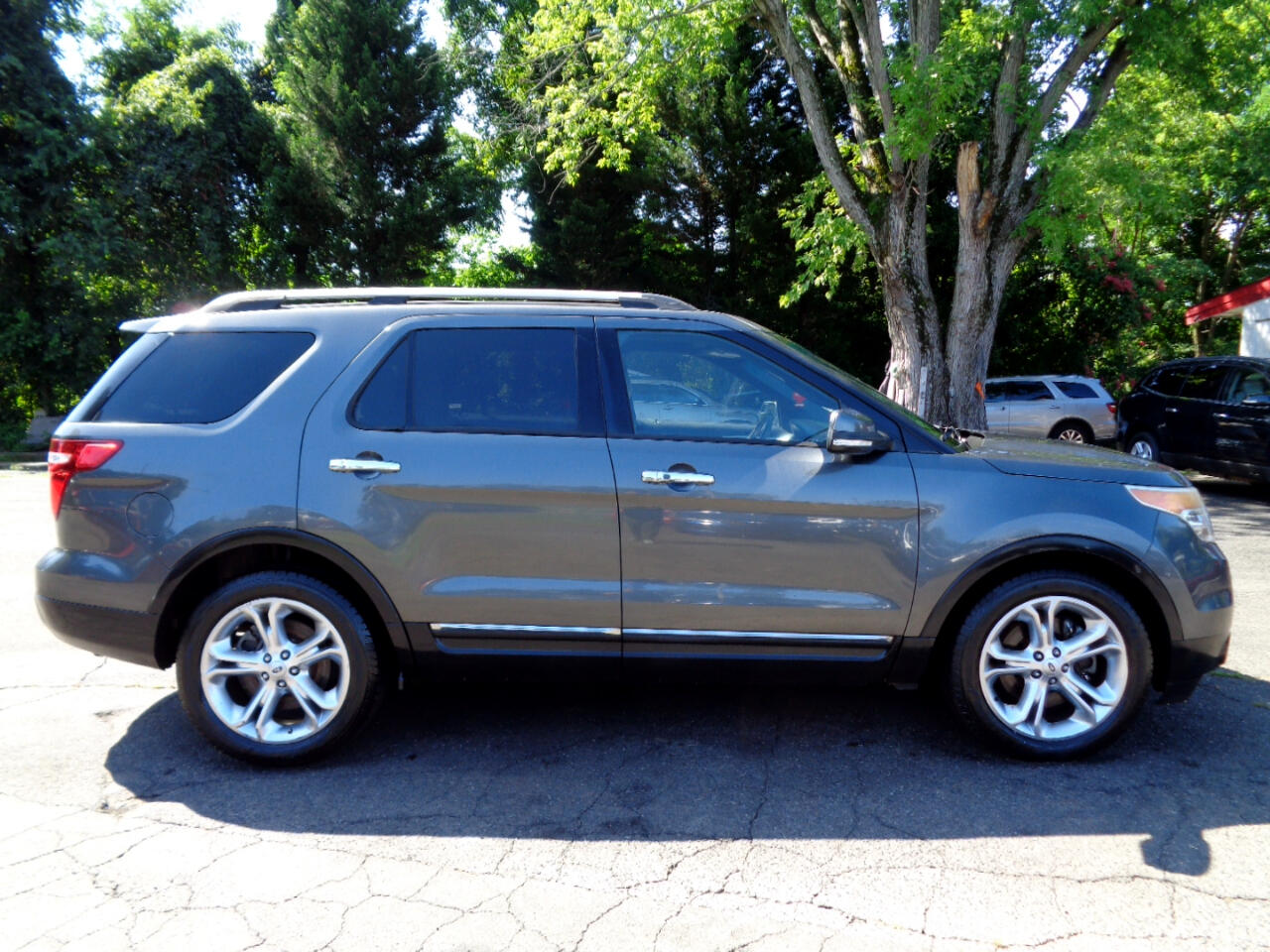 2015 Ford Explorer Limited photo 3