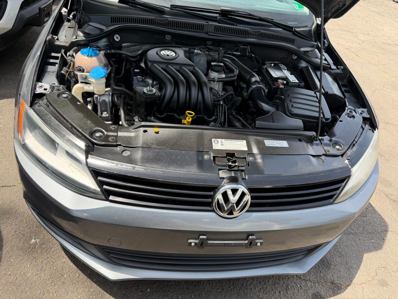 Volkswagen Jetta S 2014