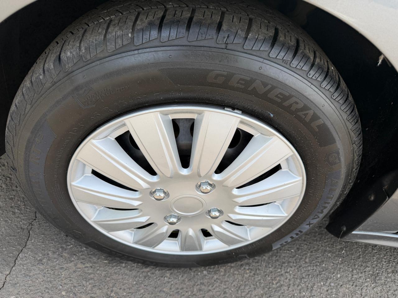 Volkswagen Jetta S 2014