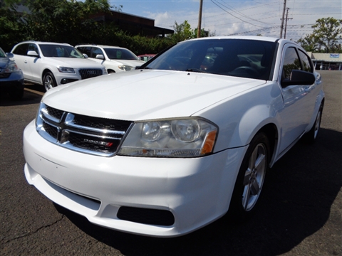 2013 Dodge Avenger Base