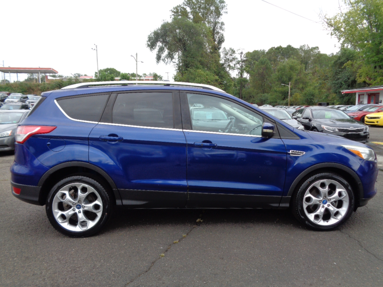 2013 Ford Escape Titanium photo 4