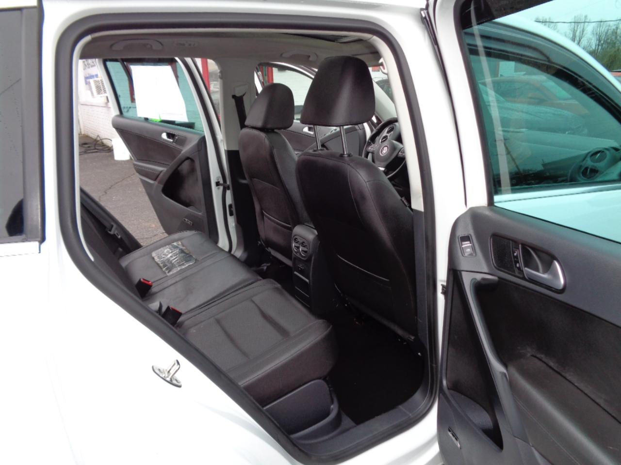 Volkswagen Tiguan S 4Motion 2015