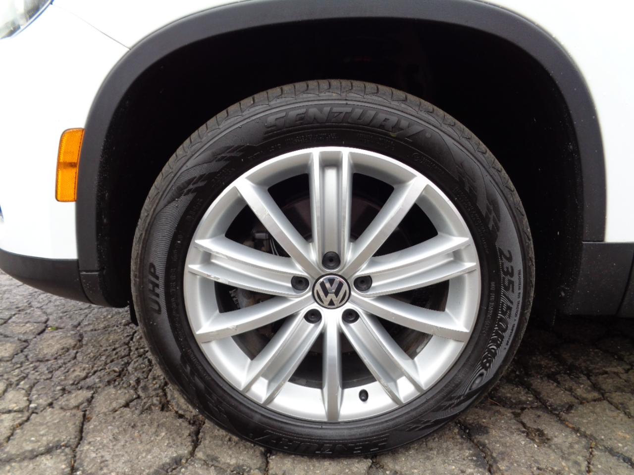 Volkswagen Tiguan S 4Motion 2015