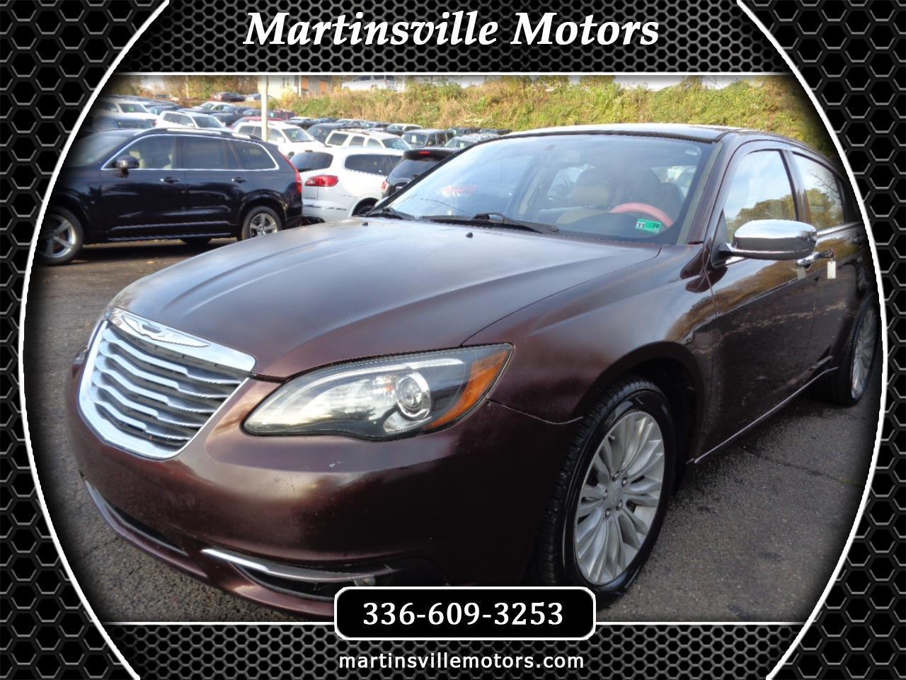 Chrysler 200  2012