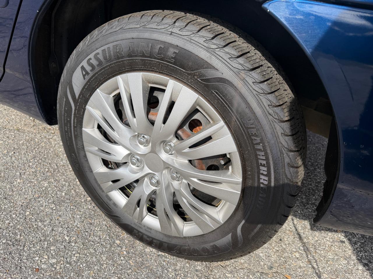 Toyota Corolla LE 2004