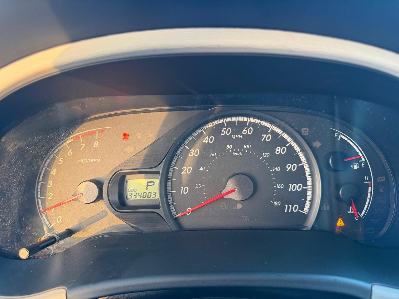 Toyota Sienna LE FWD 8-Passenger V6 2012