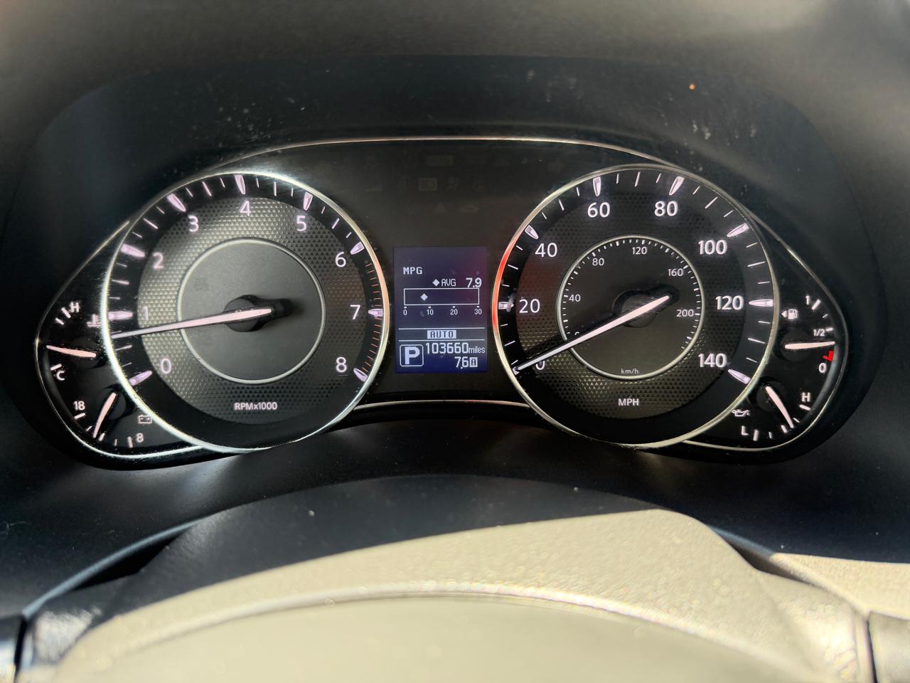Nissan Armada Platinum AWD 2017