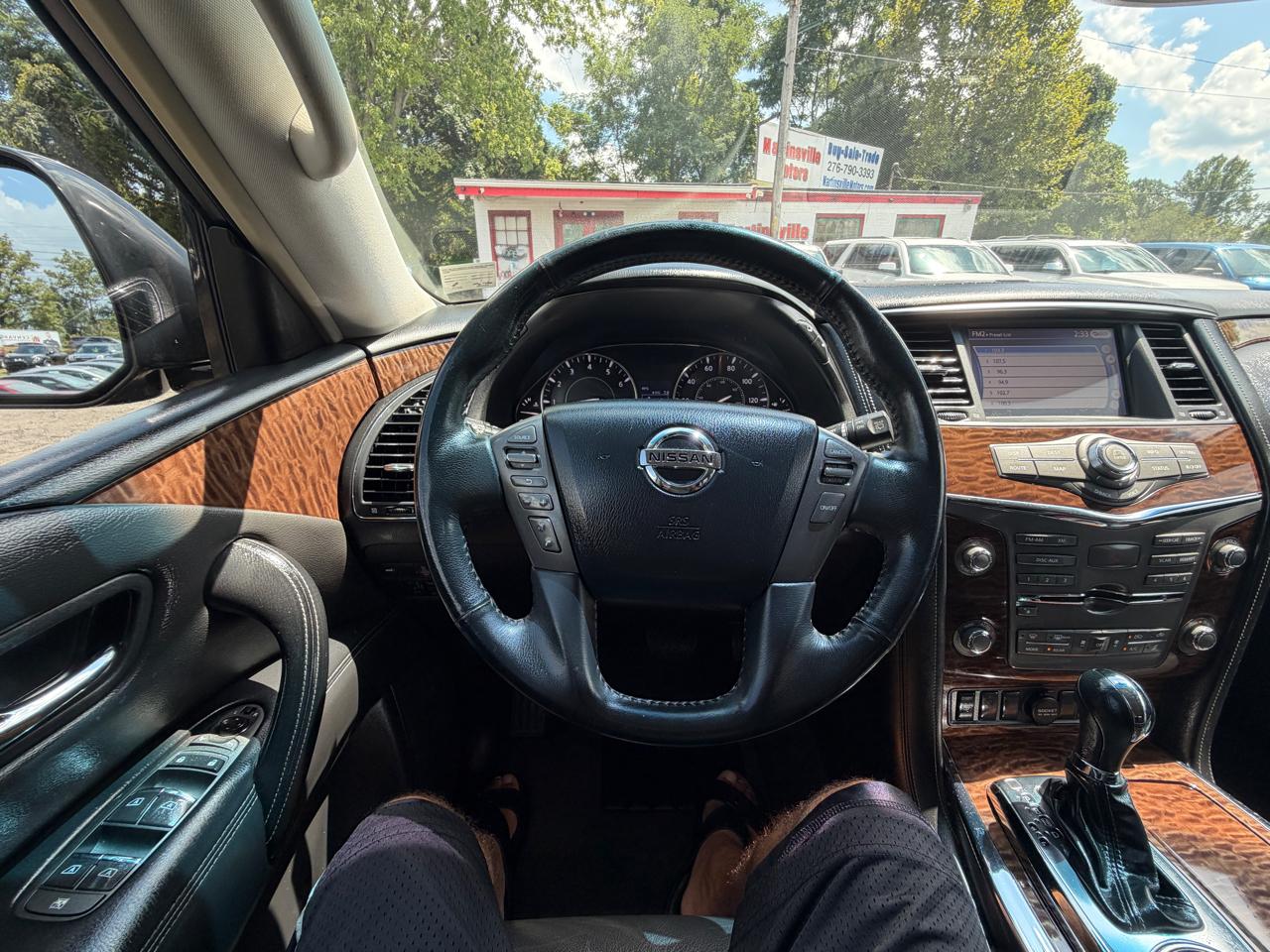 Nissan Armada Platinum AWD 2017