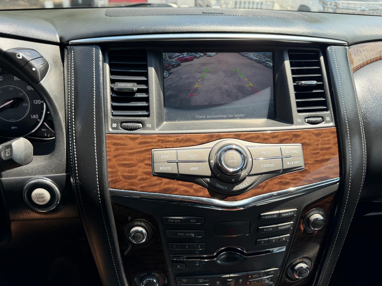 Nissan Armada Platinum AWD 2017