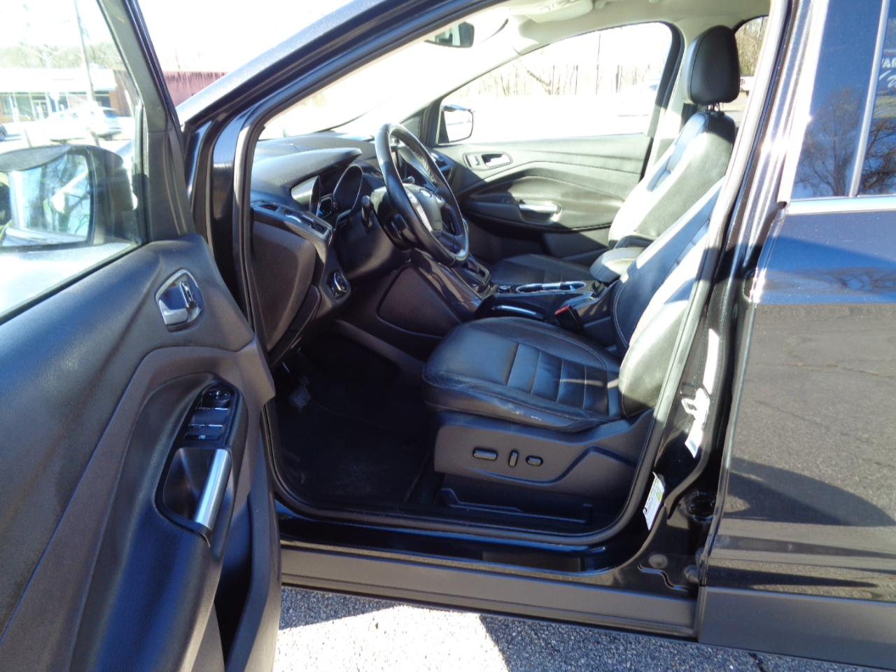 Ford Escape Titanium FWD 2014