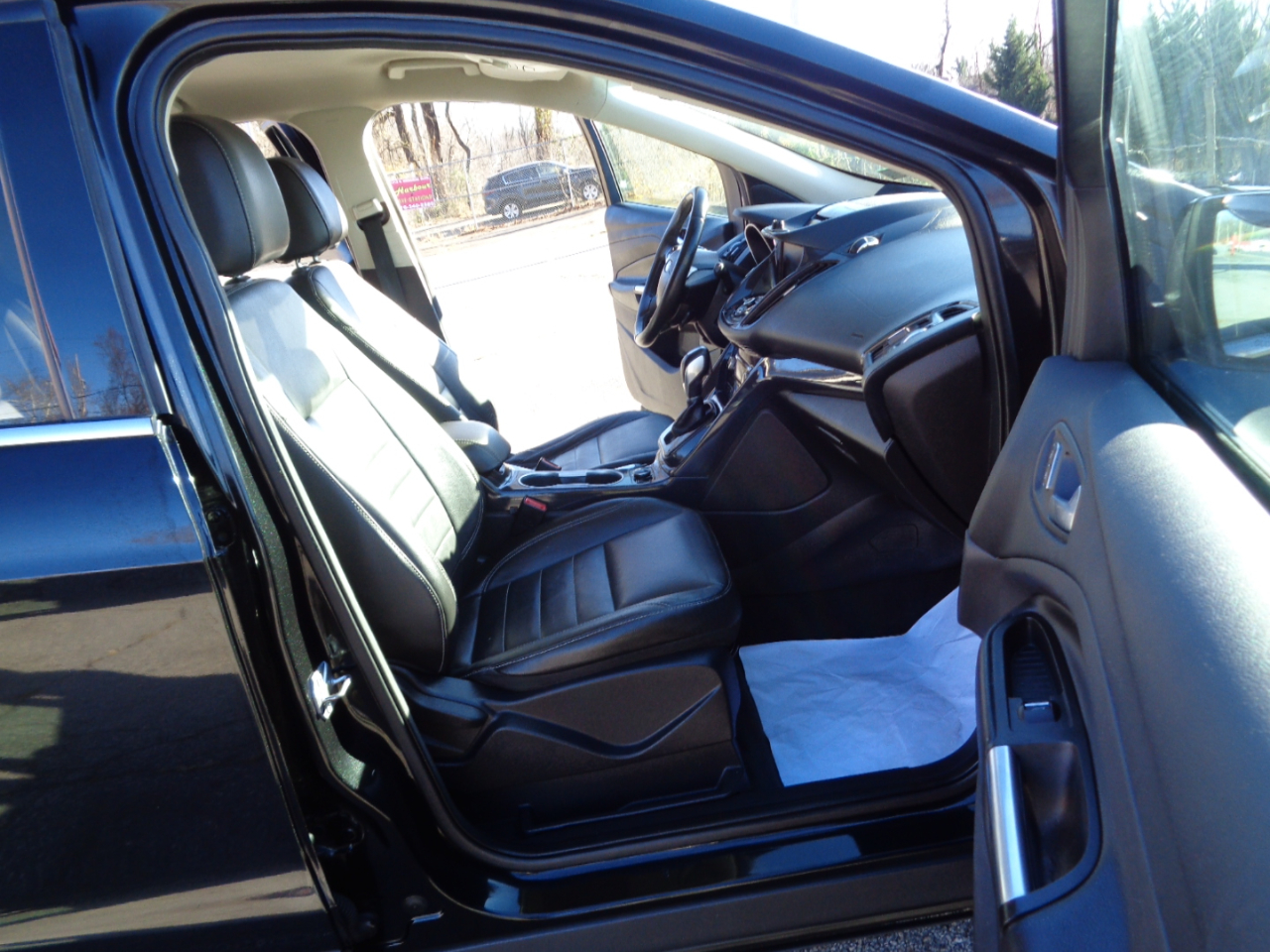 Ford Escape Titanium FWD 2014