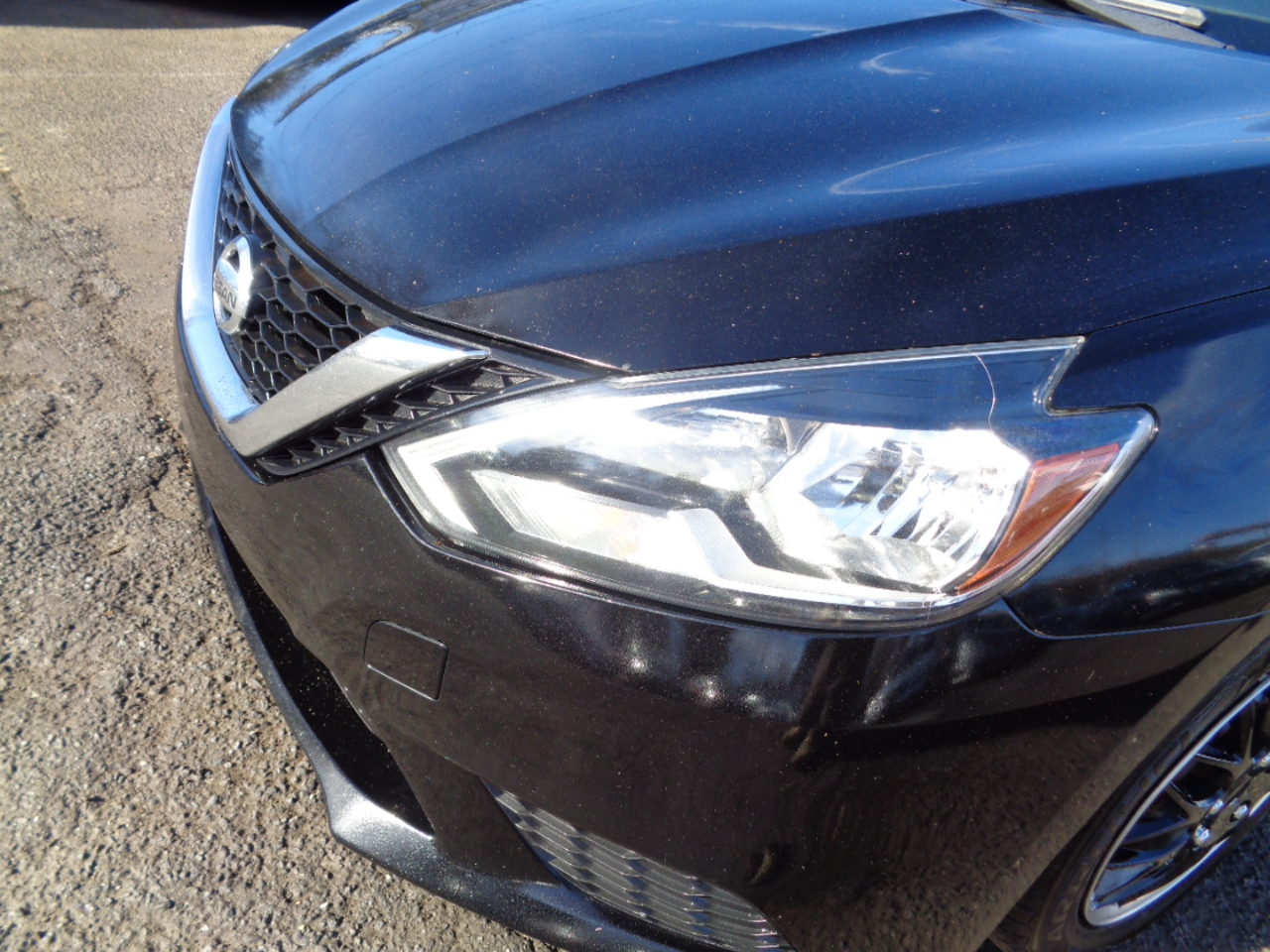 Nissan Sentra S 6MT 2017