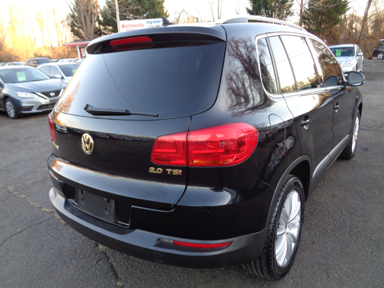 Volkswagen Tiguan S 2013