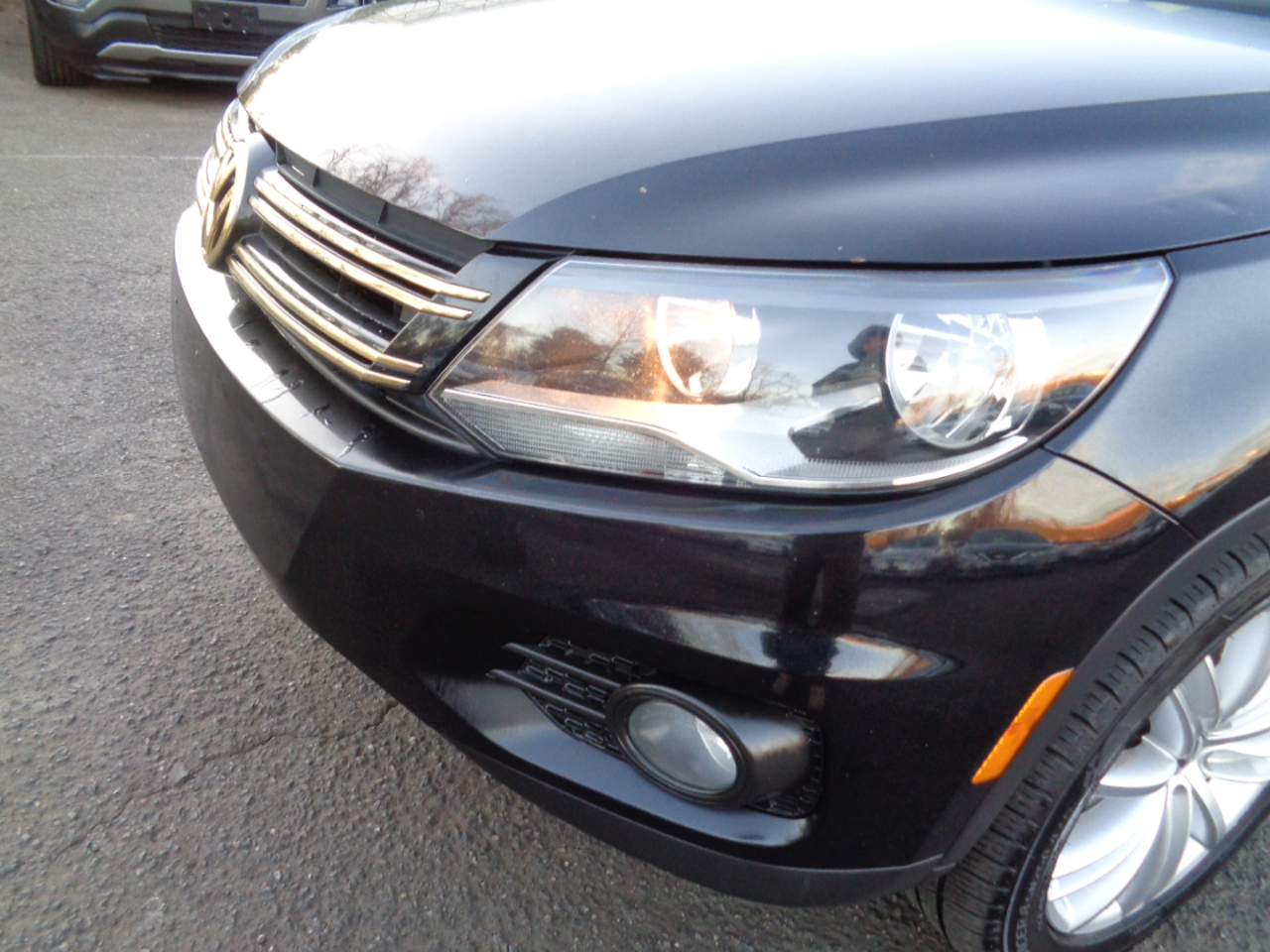 Volkswagen Tiguan S 2013