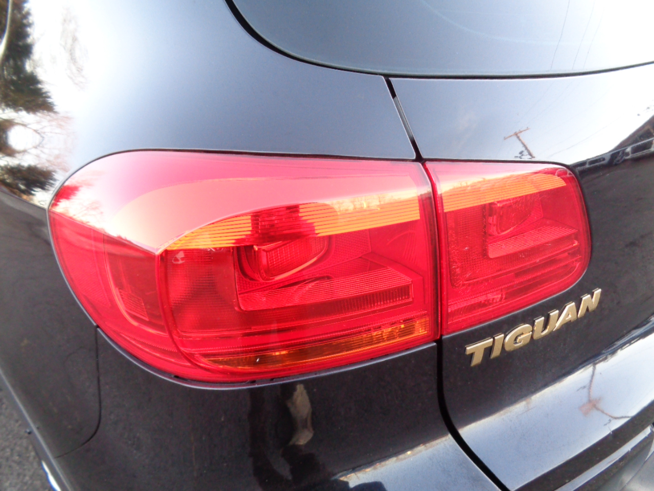 Volkswagen Tiguan S 2013