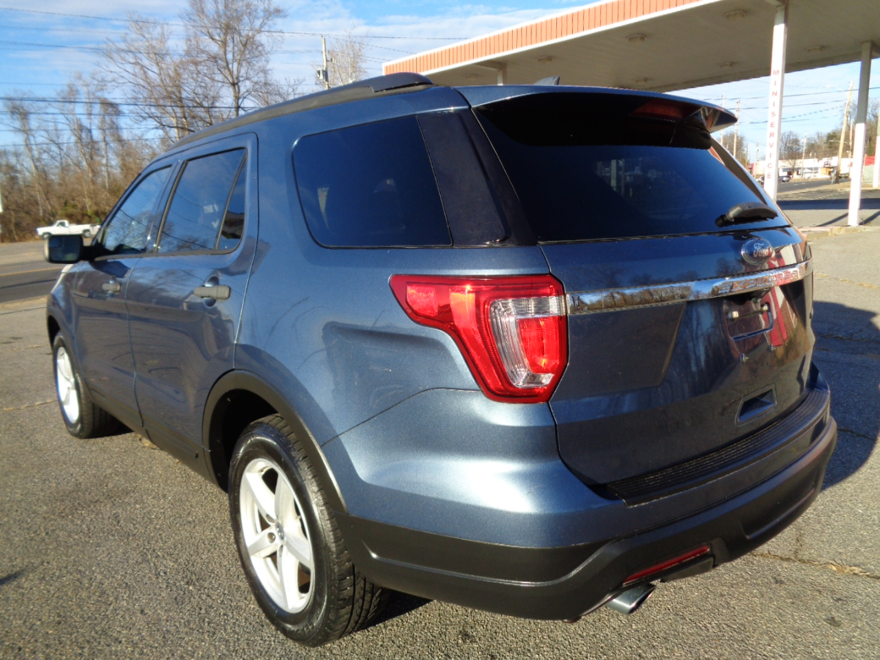 Ford Explorer Base FWD 2018