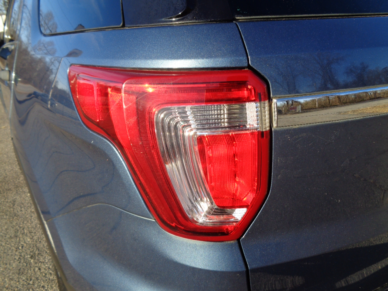 Ford Explorer Base FWD 2018