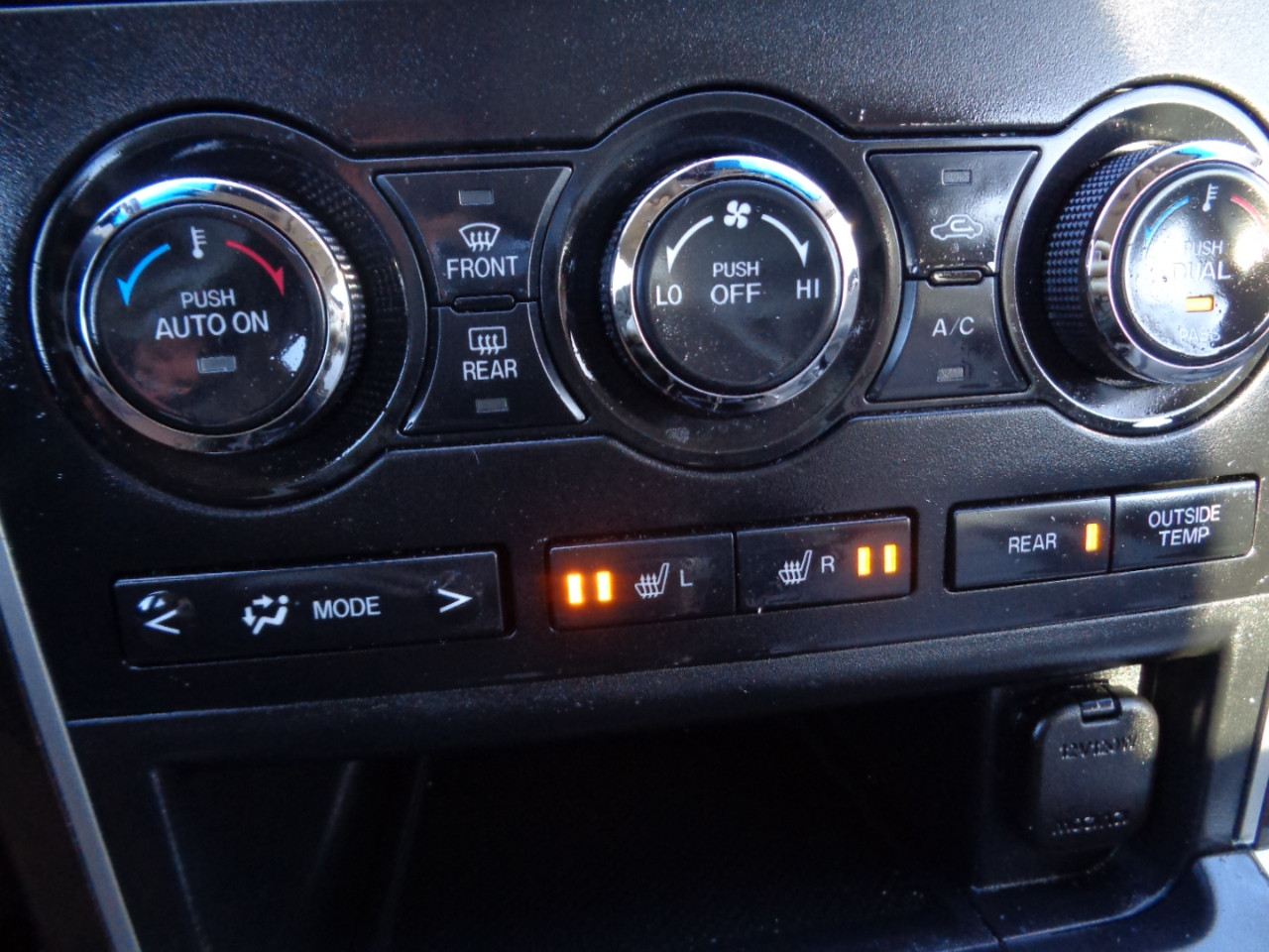 Mazda CX-9 Grand Touring 2010