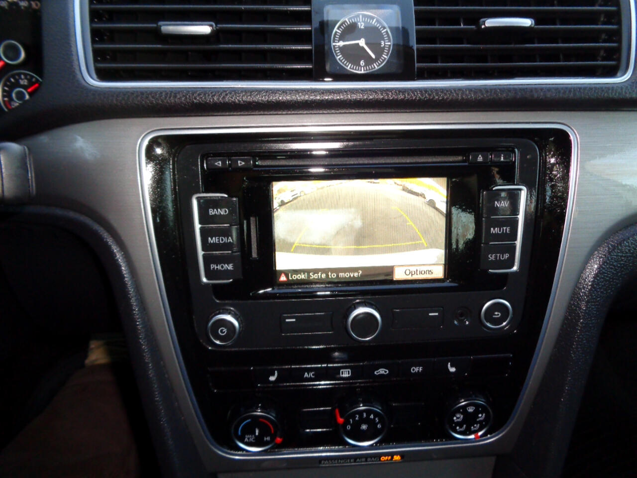 Volkswagen Passat SE 6A 2015