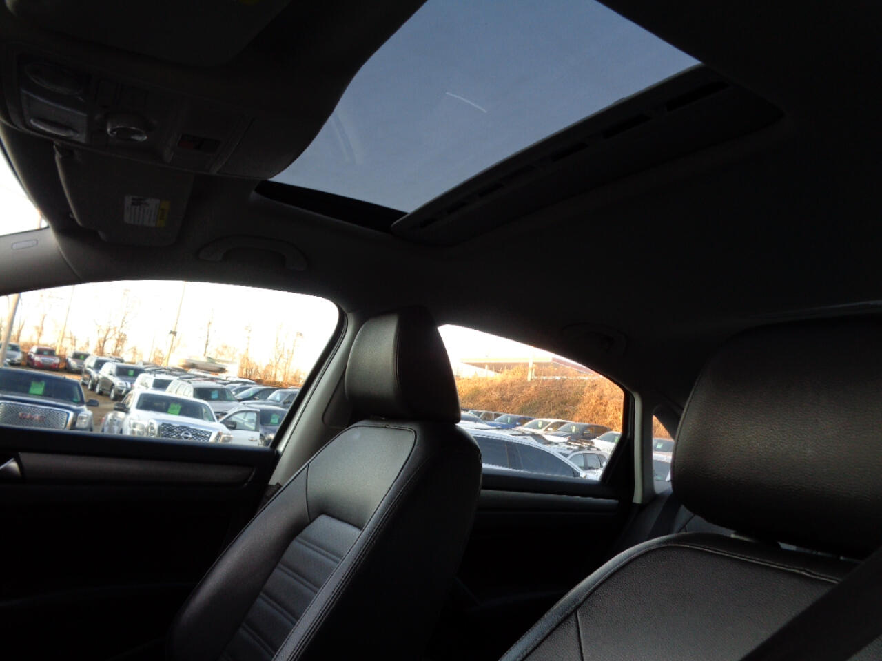 Volkswagen Passat SE 6A 2015