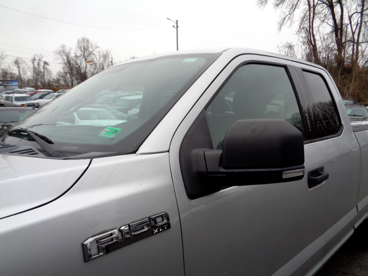 Ford F-150 XL SuperCab 6.5-ft. Bed 2WD 2015