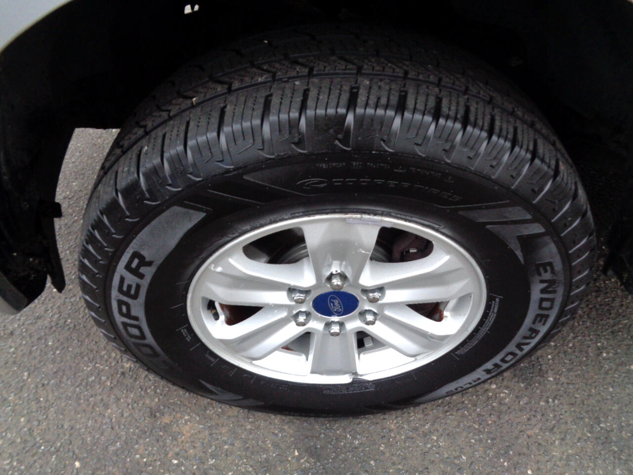 Ford F-150 XL SuperCab 6.5-ft. Bed 2WD 2015