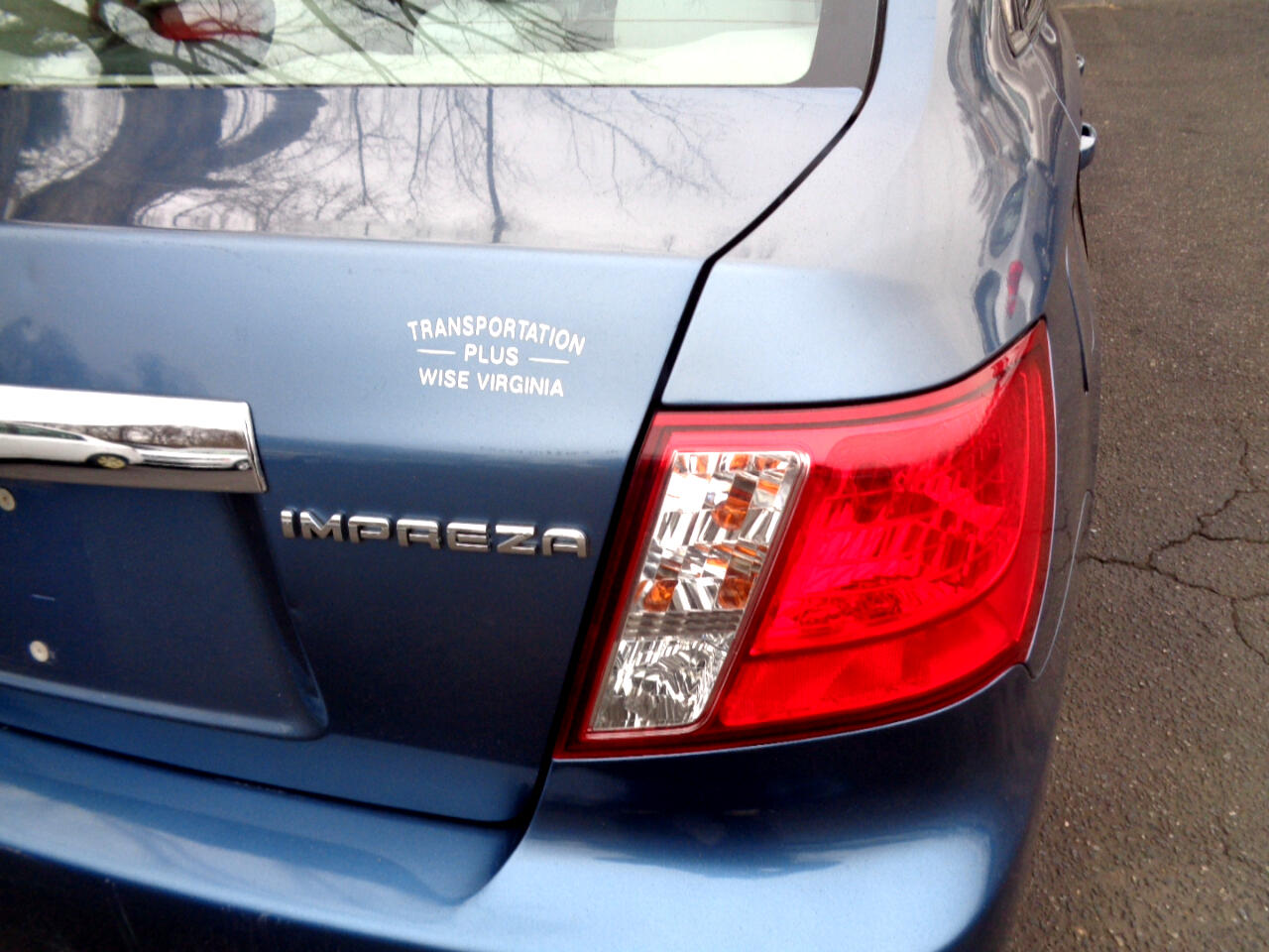 Subaru Impreza 2.5i Premium 4-Door 2010