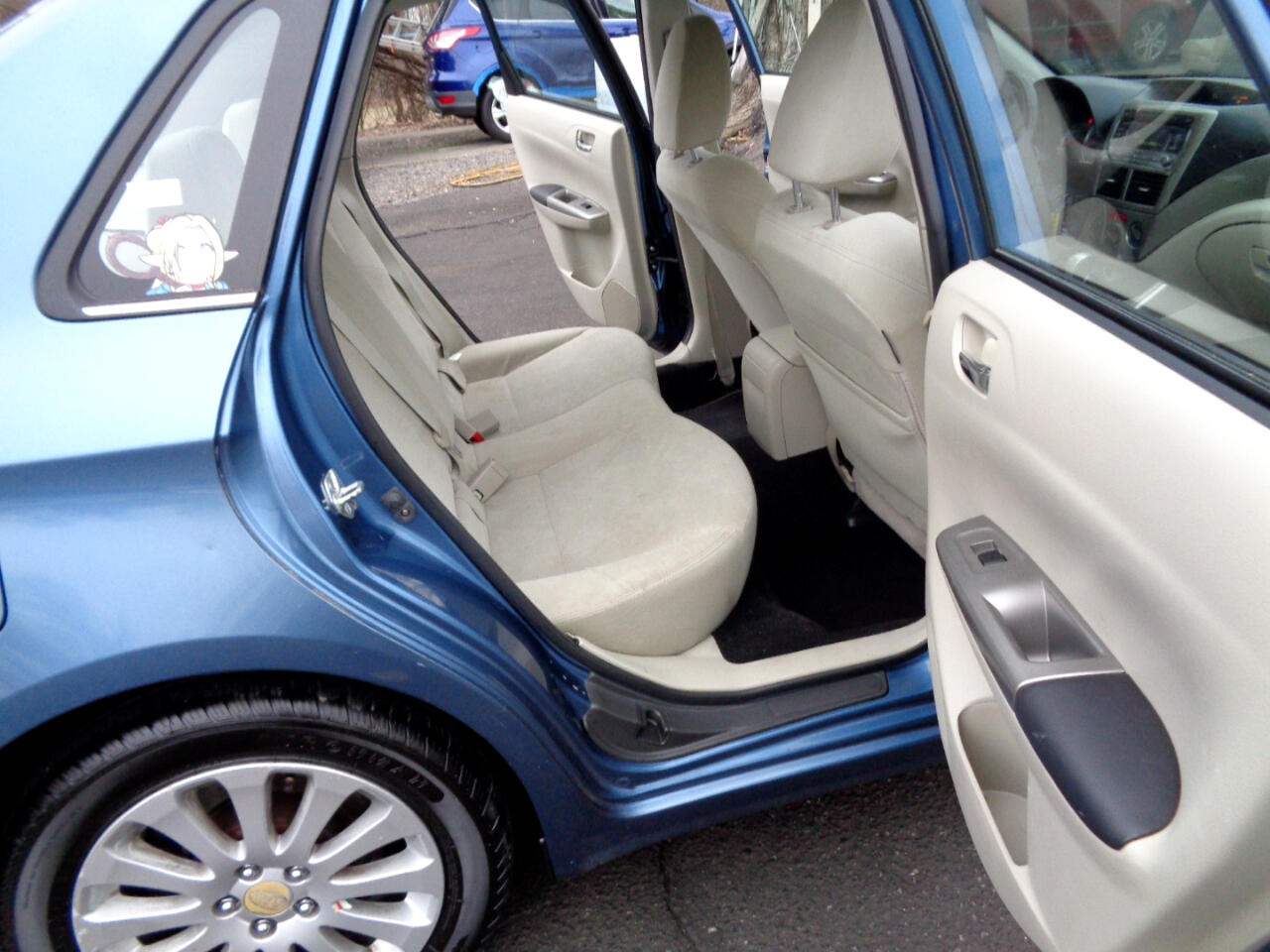 Subaru Impreza 2.5i Premium 4-Door 2010