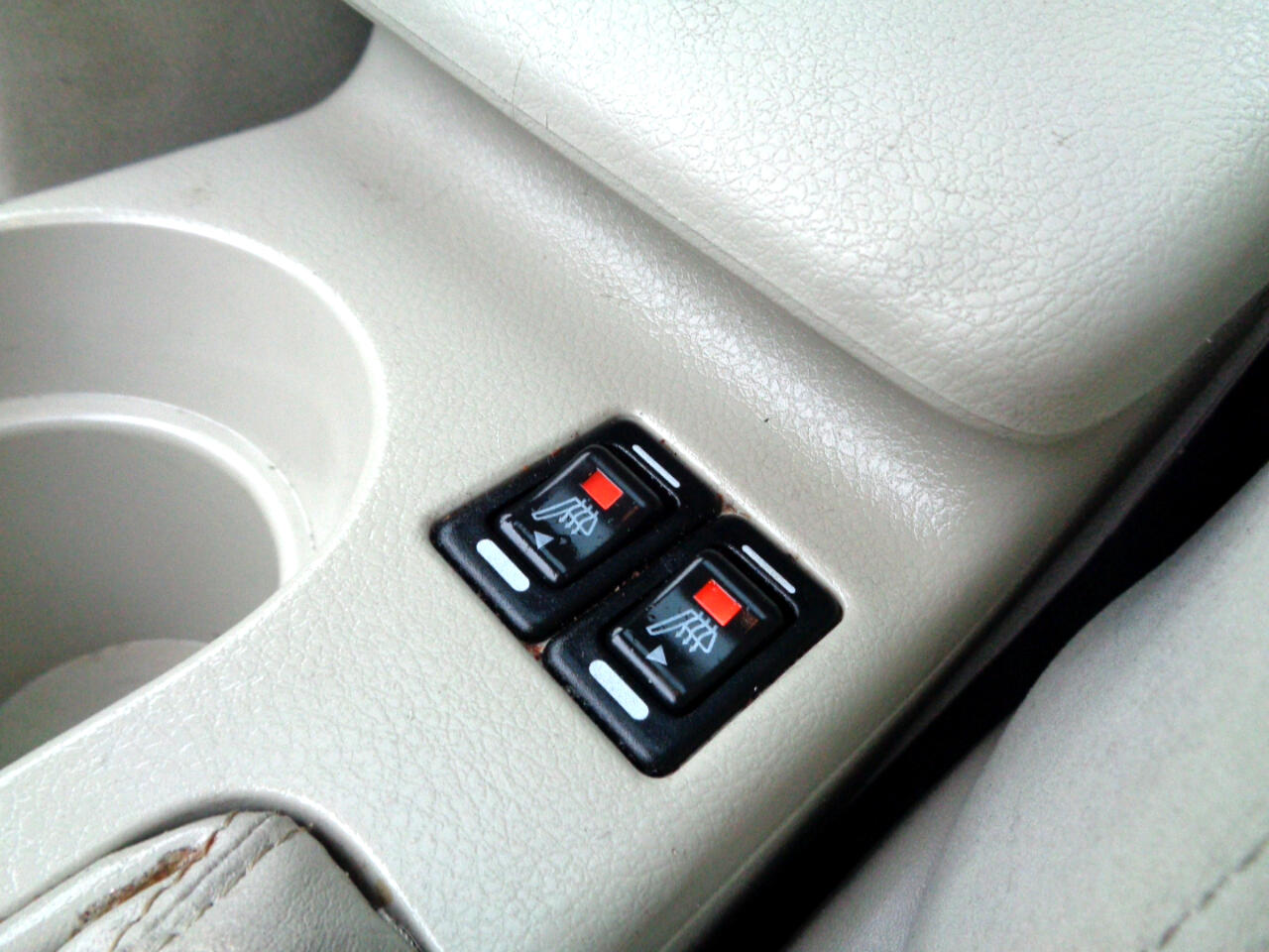 Subaru Impreza 2.5i Premium 4-Door 2010