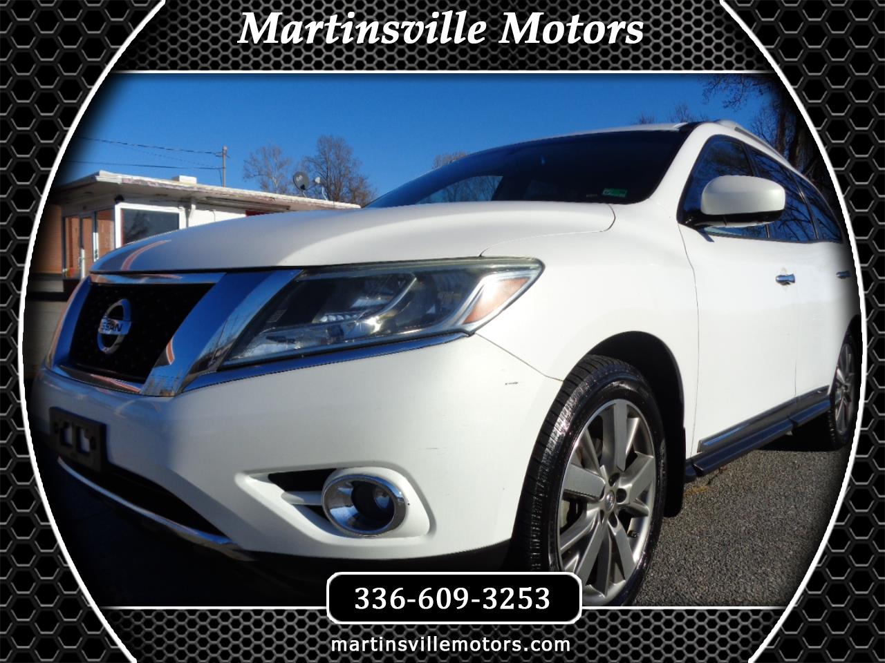 Nissan Pathfinder SV 4WD 2013