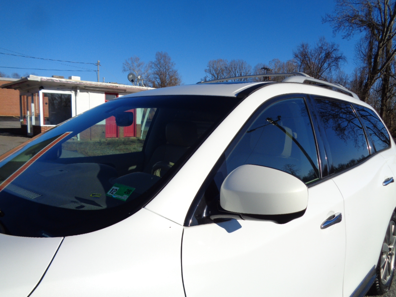 Nissan Pathfinder SV 4WD 2013