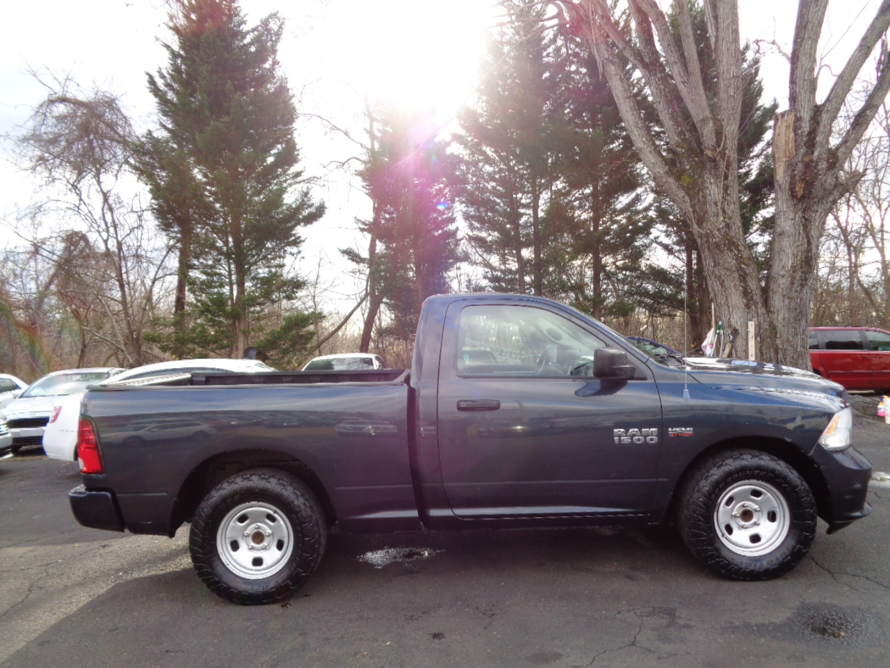 RAM 1500 Tradesman Regular Cab SWB 2WD 2014