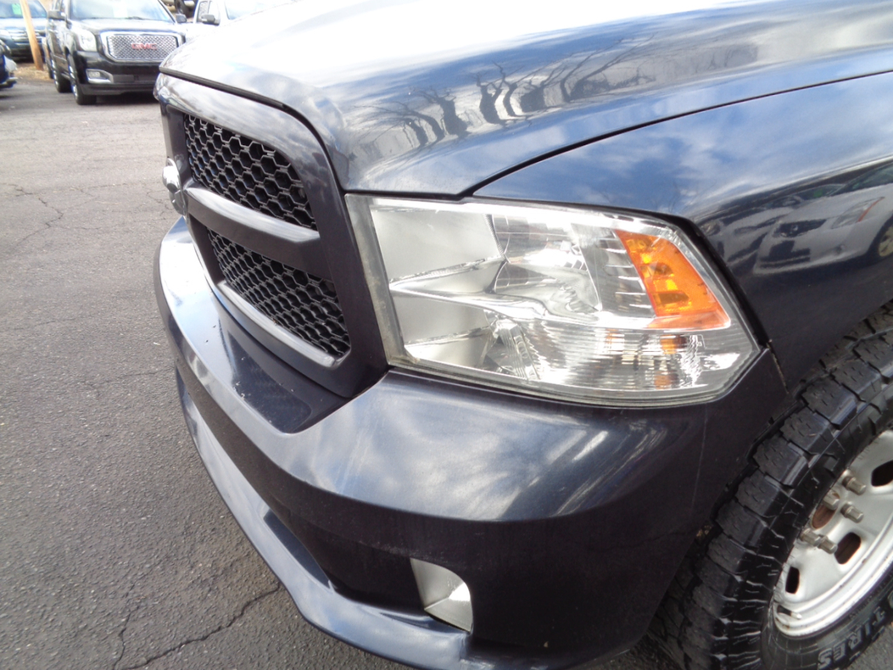 RAM 1500 Tradesman Regular Cab SWB 2WD 2014